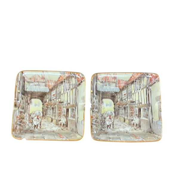 Vintage Street Scene Square 2 Lot ash‎ tray - Picture 1 of 6